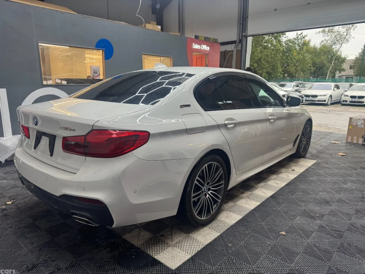 BMW 5-Series Hatchback, Petrol, 2019, White