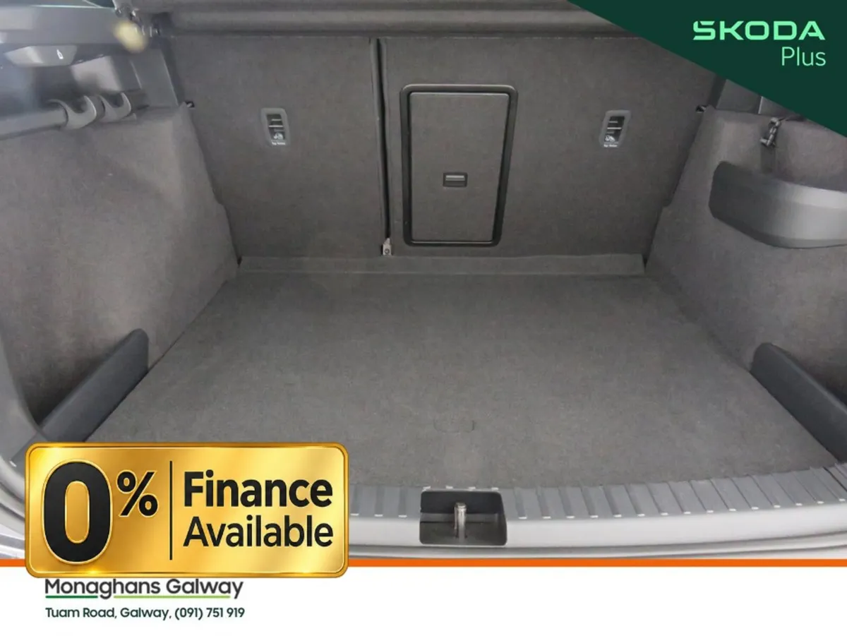 Skoda Karoq SUV, Diesel, 2023, Grey