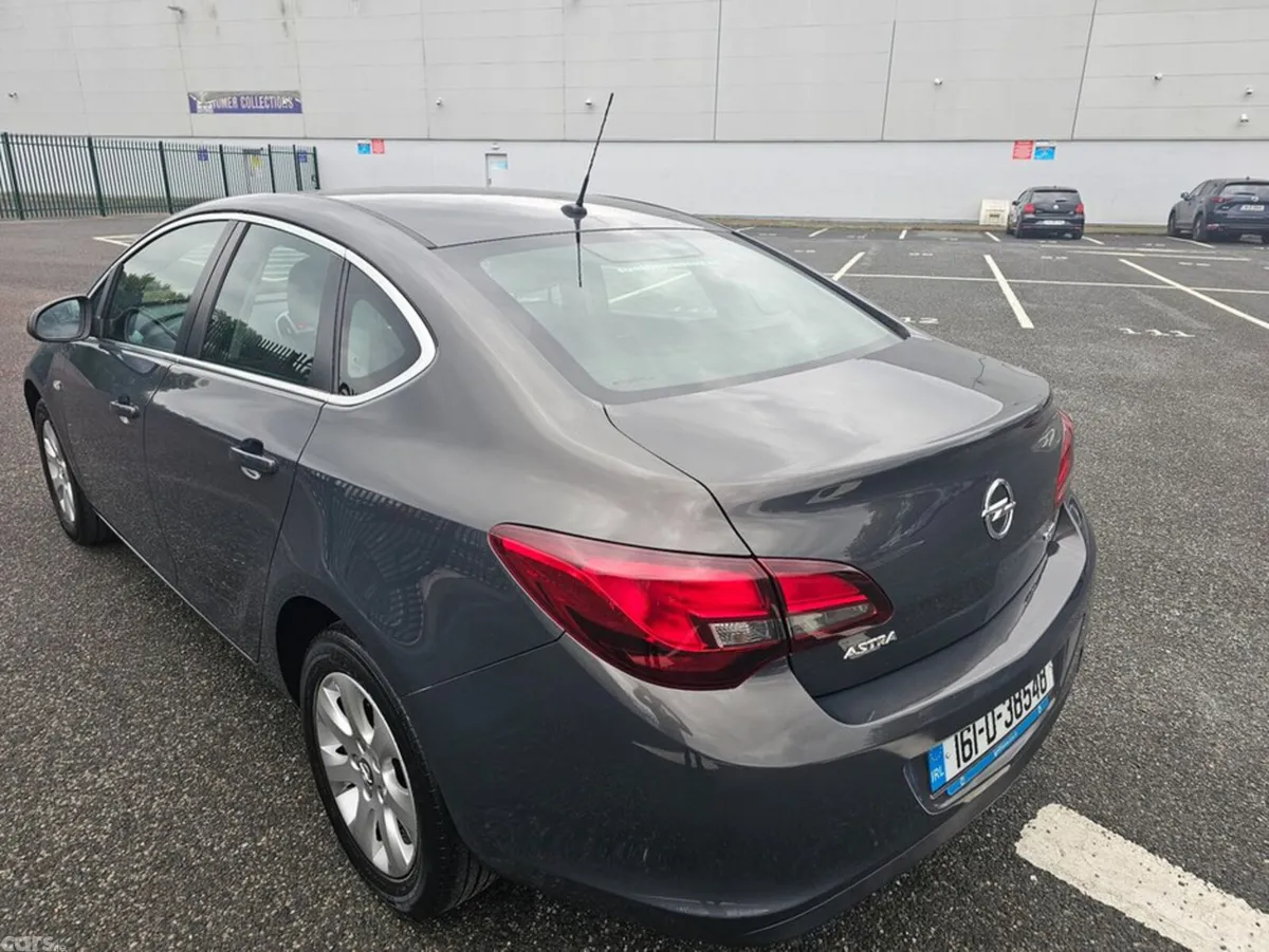 Opel Astra Saloon, Diesel, 2016, Grey