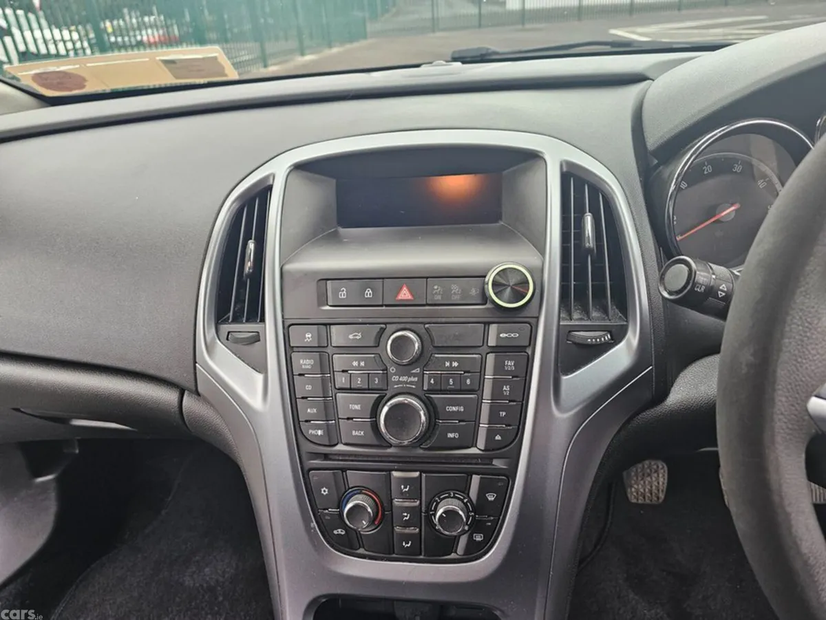 Opel Astra Saloon, Diesel, 2016, Grey