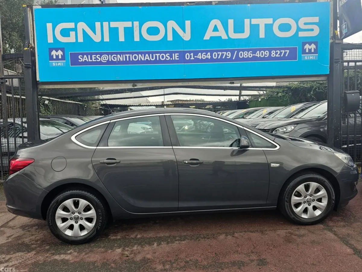 Opel Astra Saloon, Diesel, 2016, Grey