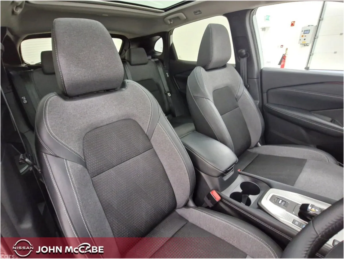Nissan Qashqai MPV, Petrol Hybrid, 2026, White