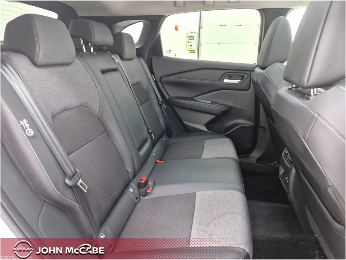 Nissan Qashqai MPV, Petrol Hybrid, 2026, White