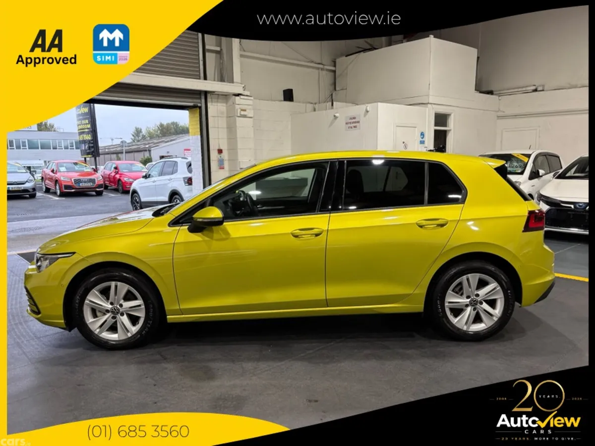 Volkswagen e-Golf Hatchback, Petrol Hybrid, 2022, Yellow