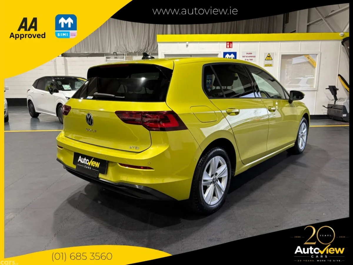 Volkswagen e-Golf Hatchback, Petrol Hybrid, 2022, Yellow