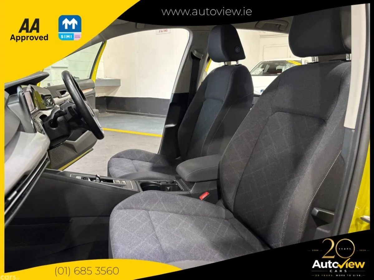 Volkswagen e-Golf Hatchback, Petrol Hybrid, 2022, Yellow