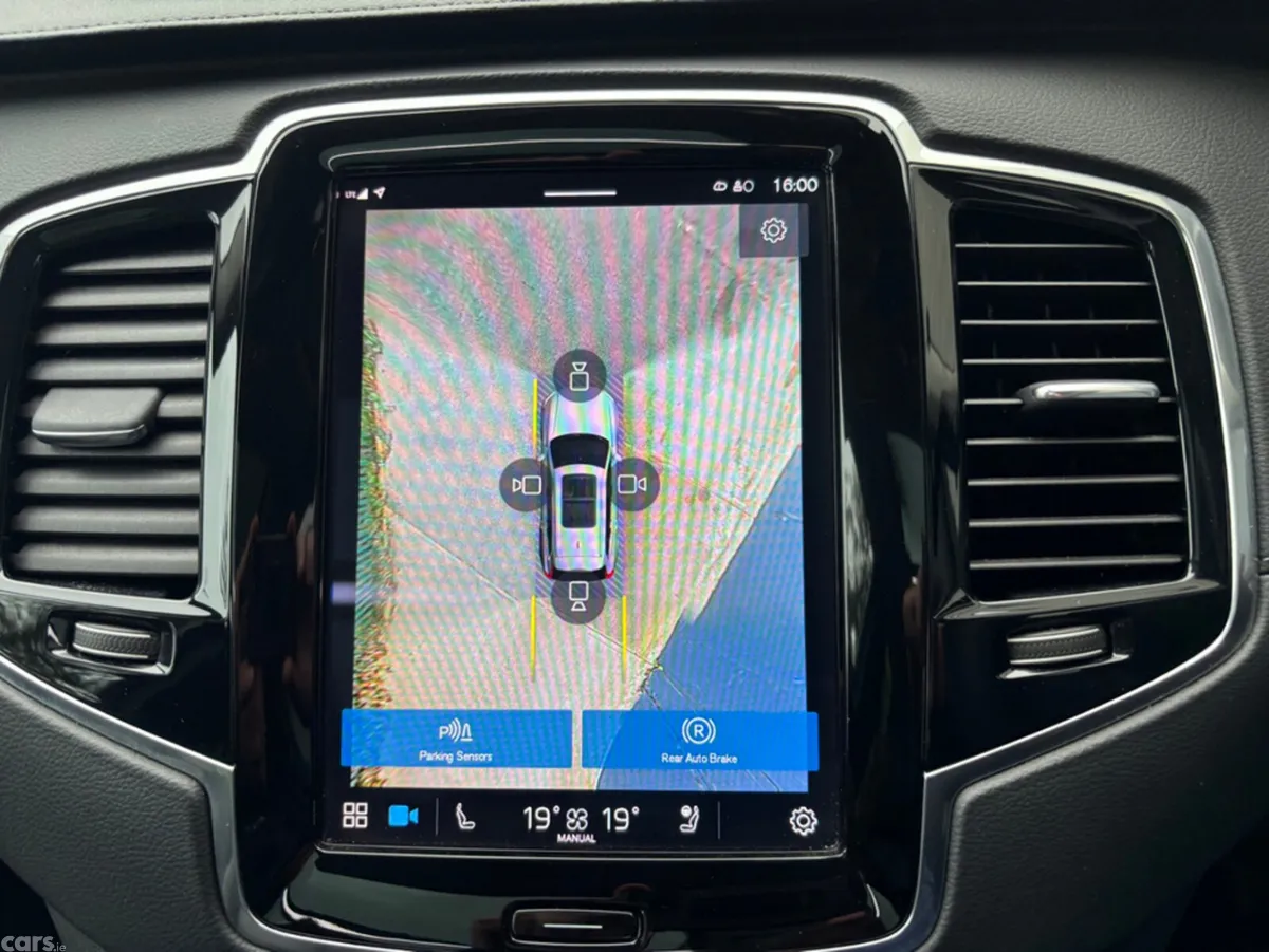 Volvo XC90 MPV, Petrol Plug-in Hybrid, 2023, Black