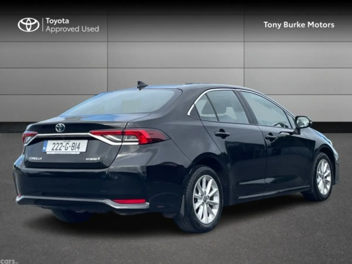 Toyota Corolla Saloon, Petrol Hybrid, 2022, Black