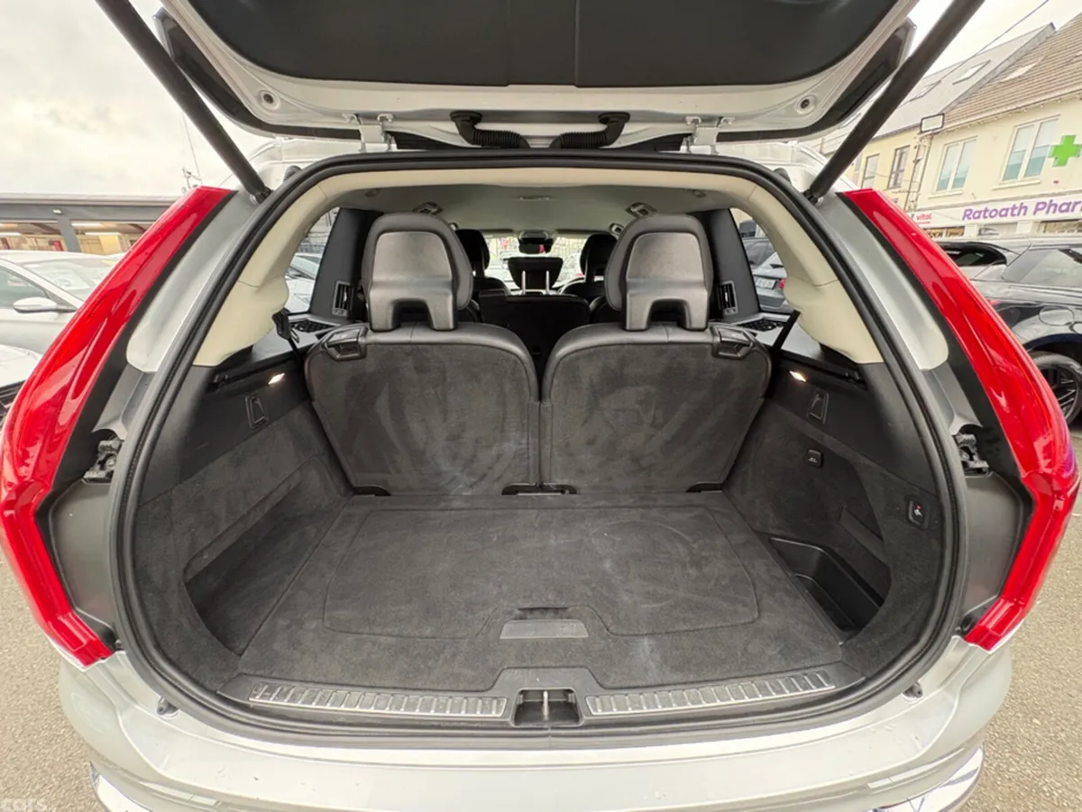 Volvo XC90 SUV, Petrol Plug-in Hybrid, 2021, Silver