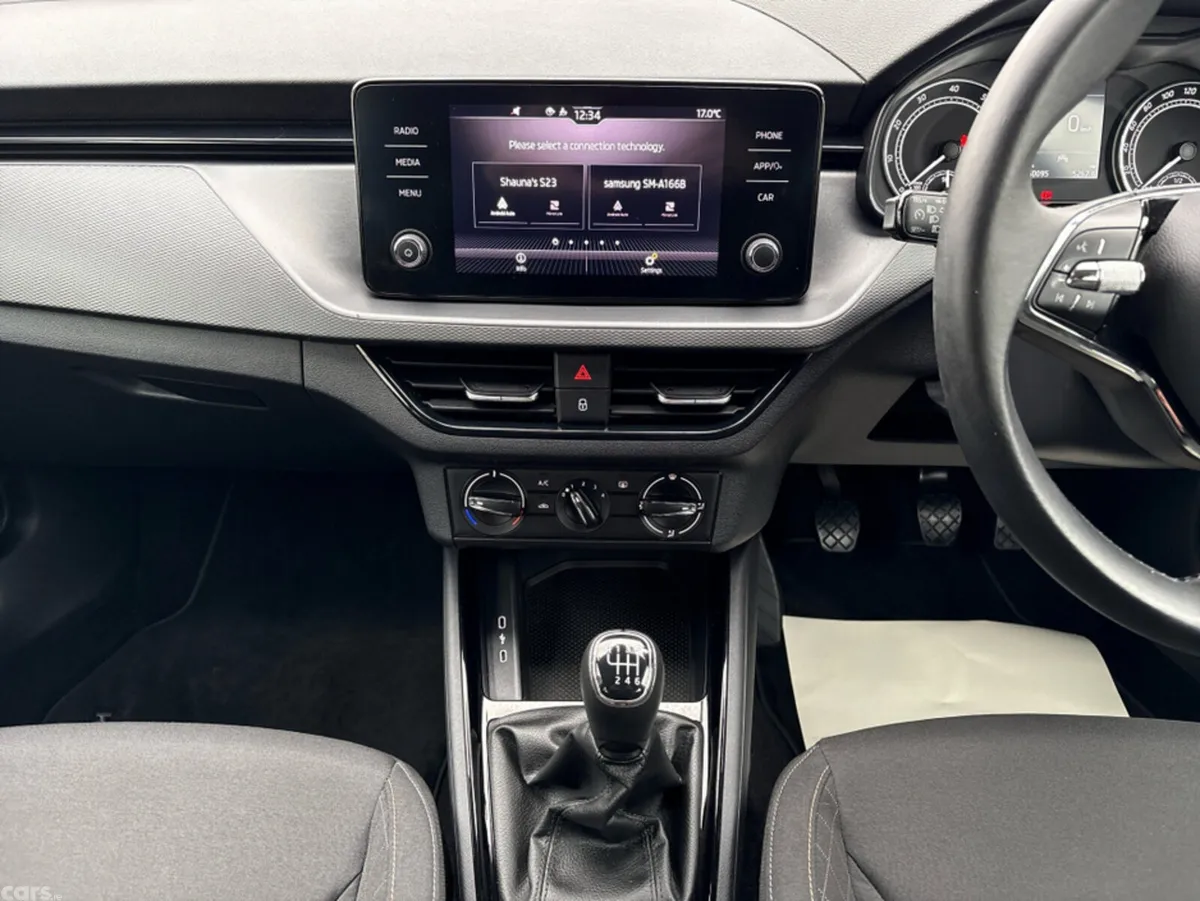 Skoda Kamiq Hatchback, Petrol, 2023, Grey