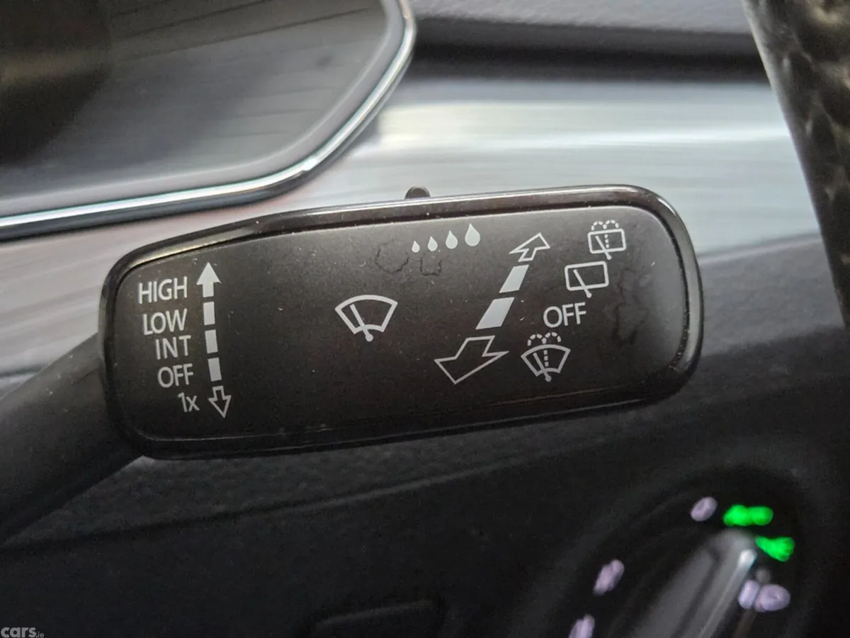 Skoda Superb Hatchback, Diesel, 2022, Black