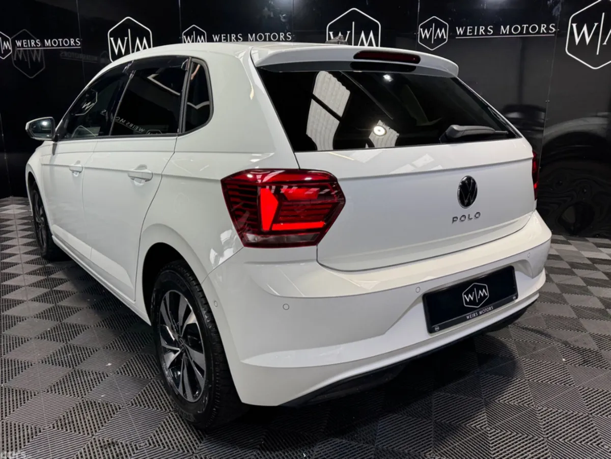 Volkswagen Polo Hatchback, Petrol, 2021, White