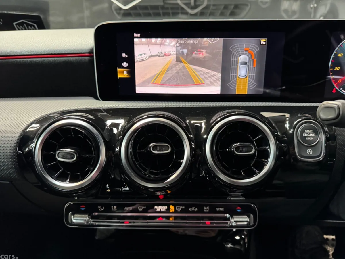 Mercedes-Benz A-Class Hatchback, Diesel, 2019, White