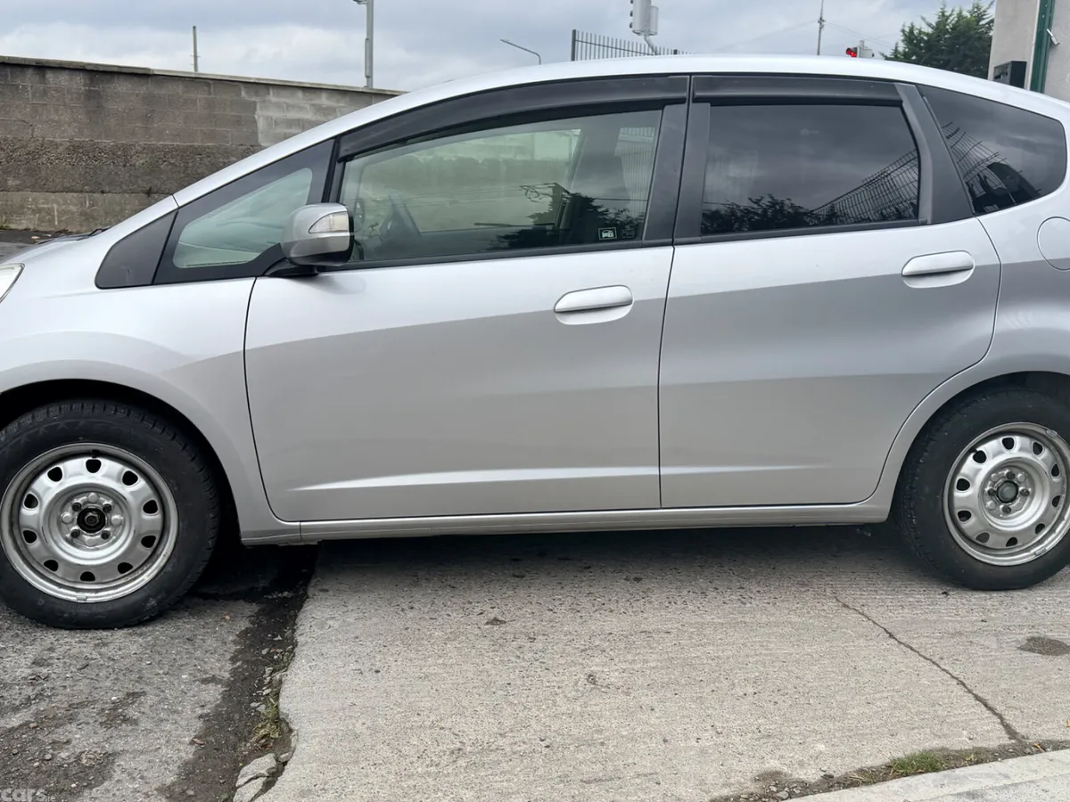 Honda Fit Hatchback, Petrol Hybrid, 2012, Silver