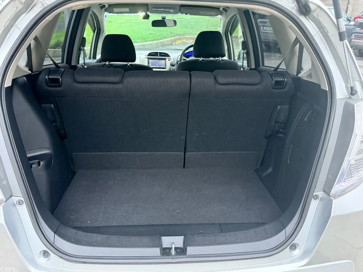 Honda Fit Hatchback, Petrol Hybrid, 2012, Silver