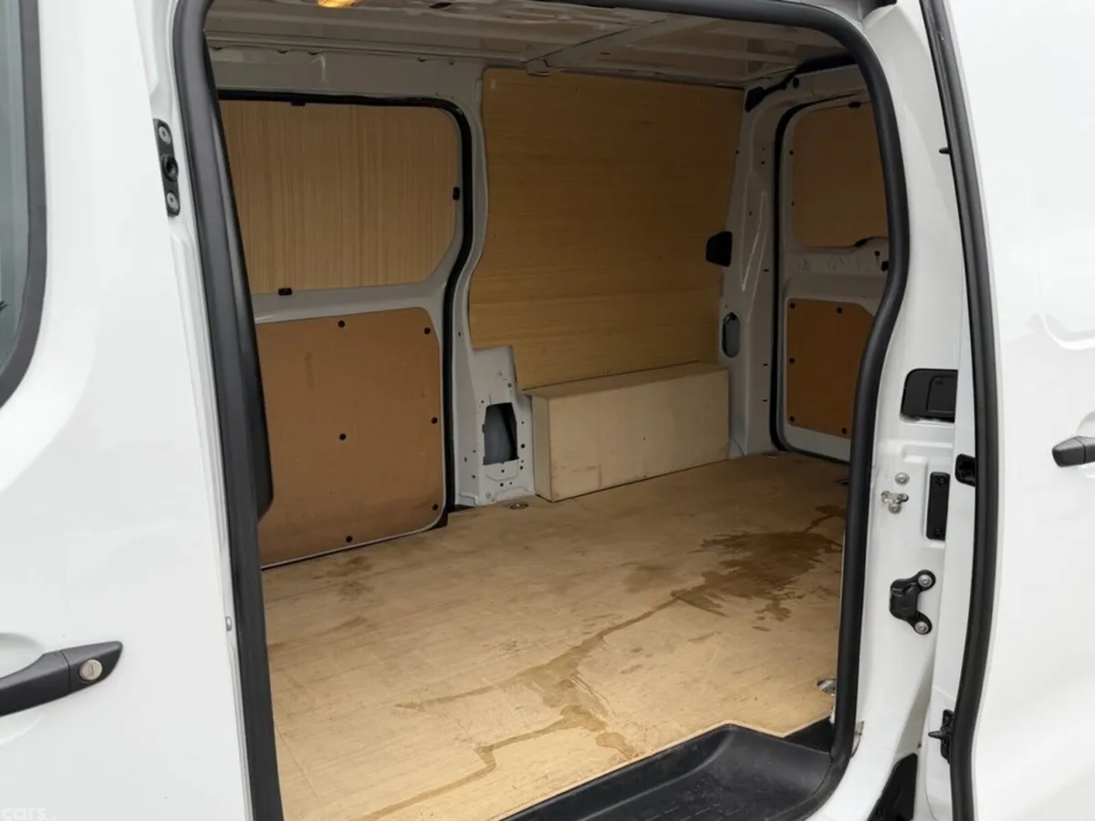 Citroen Dispatch Van, Diesel, 2025, White