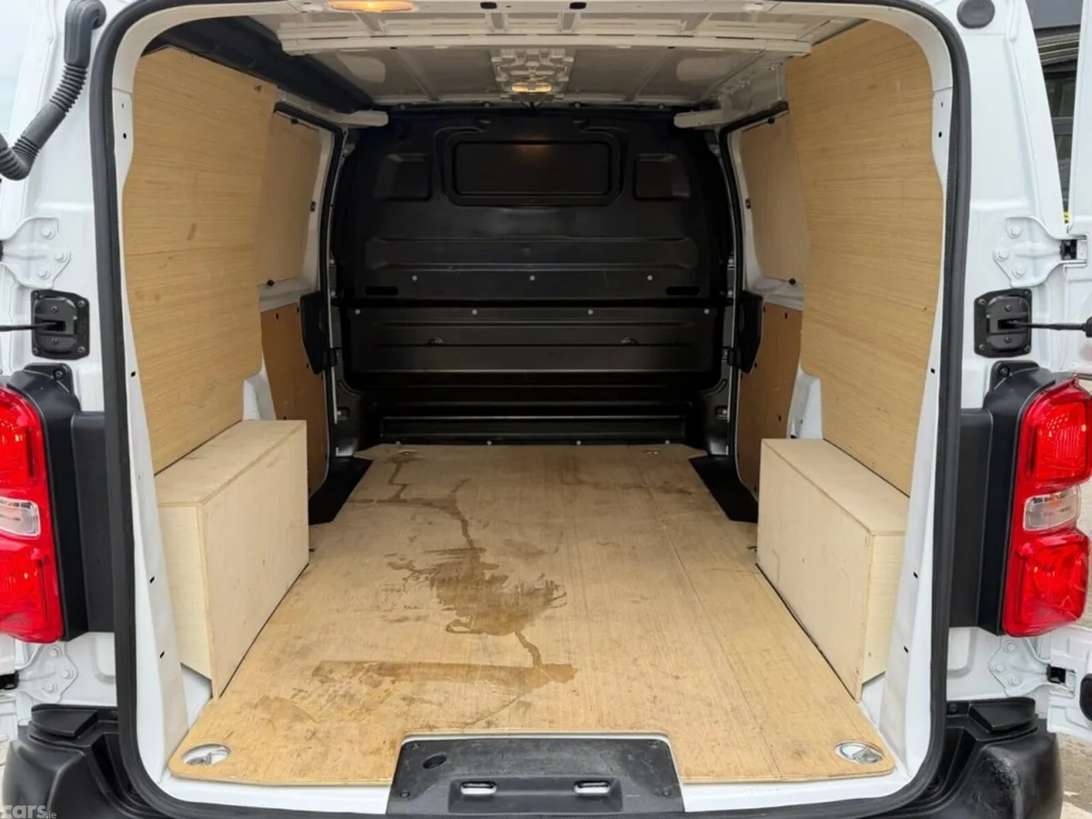 Citroen Dispatch Van, Diesel, 2025, White