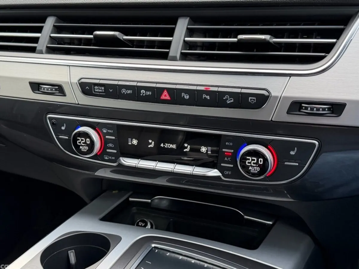 Audi Q7 SUV, Diesel Hybrid, 2019, Grey