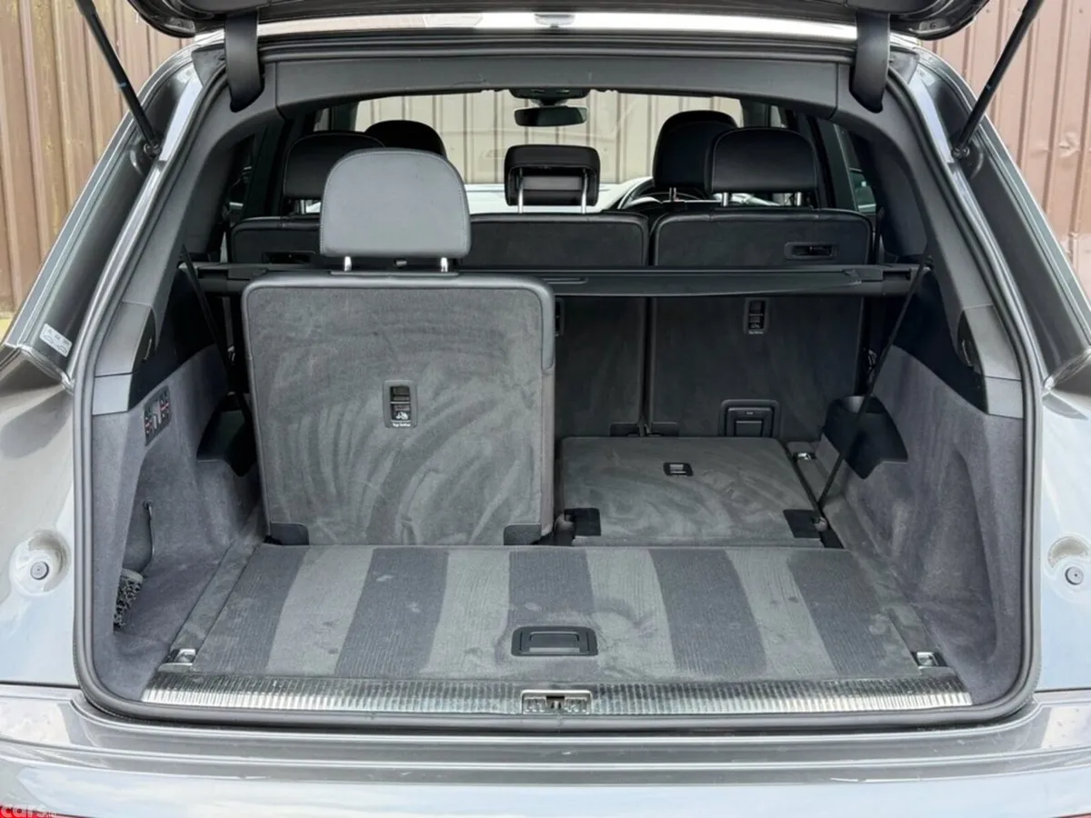 Audi Q7 SUV, Diesel Hybrid, 2019, Grey