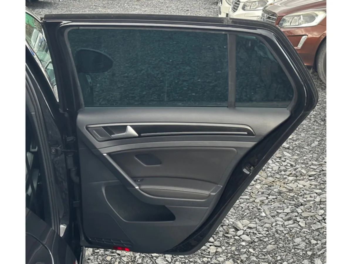 Volkswagen Golf Hatchback, Petrol, 2014, Black