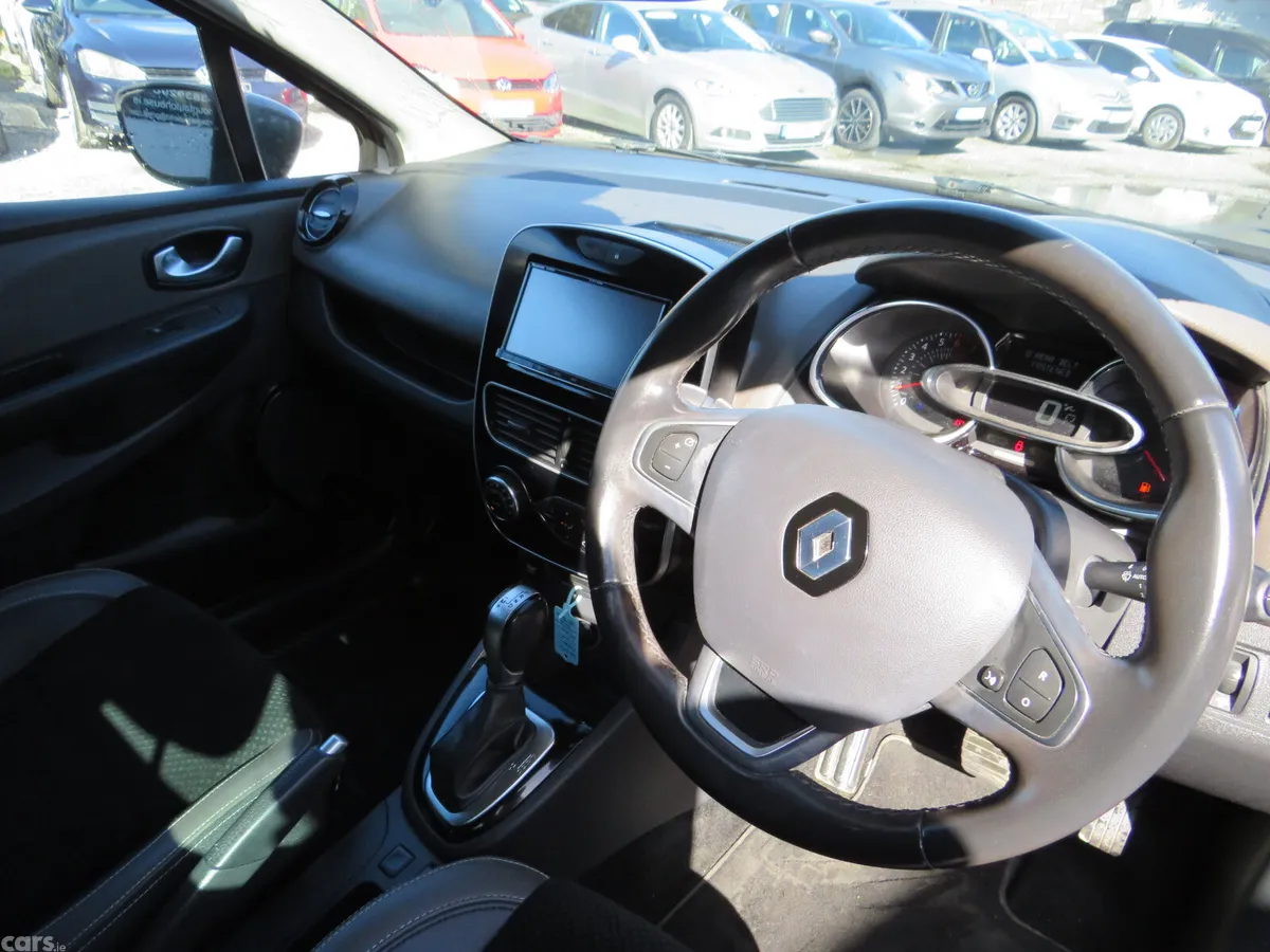 Renault Clio Hatchback, Petrol, 2018, Grey