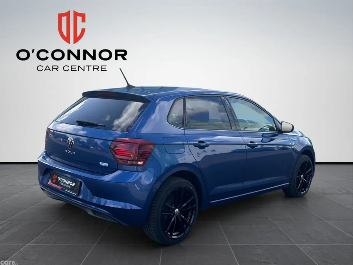 Volkswagen Polo Hatchback, Petrol, 2021, Blue