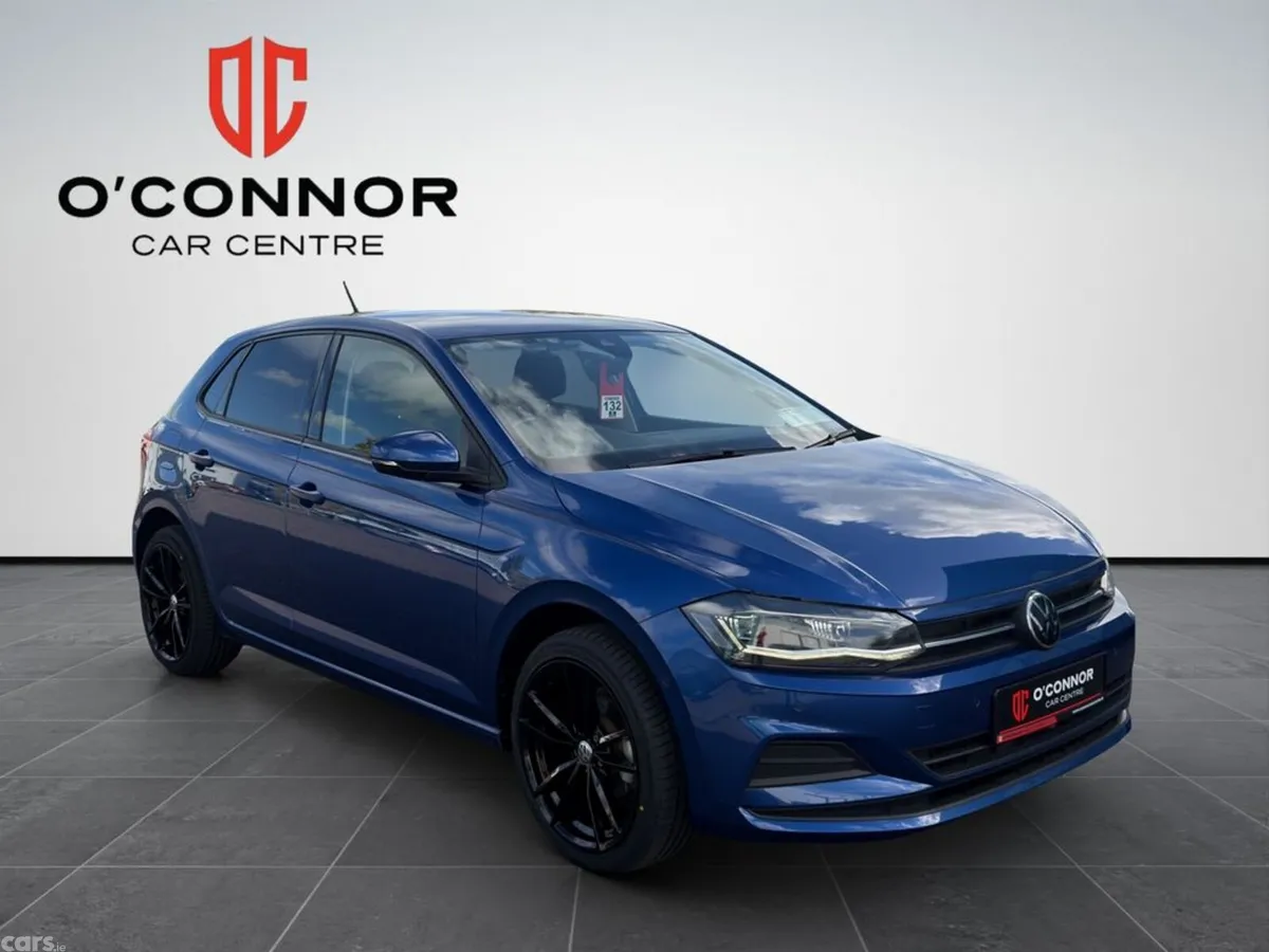 Volkswagen Polo Hatchback, Petrol, 2021, Blue