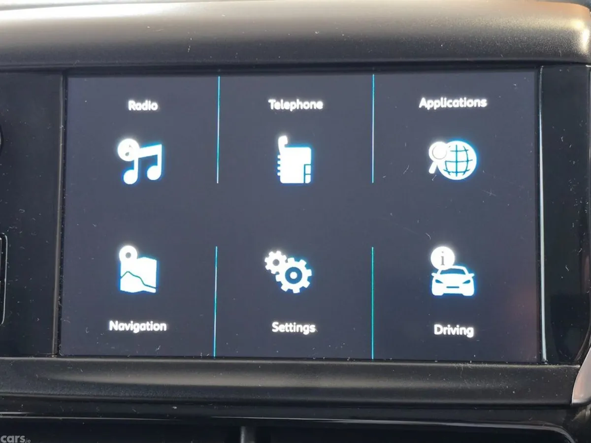 Peugeot 208 Hatchback, Petrol, 2018, Black
