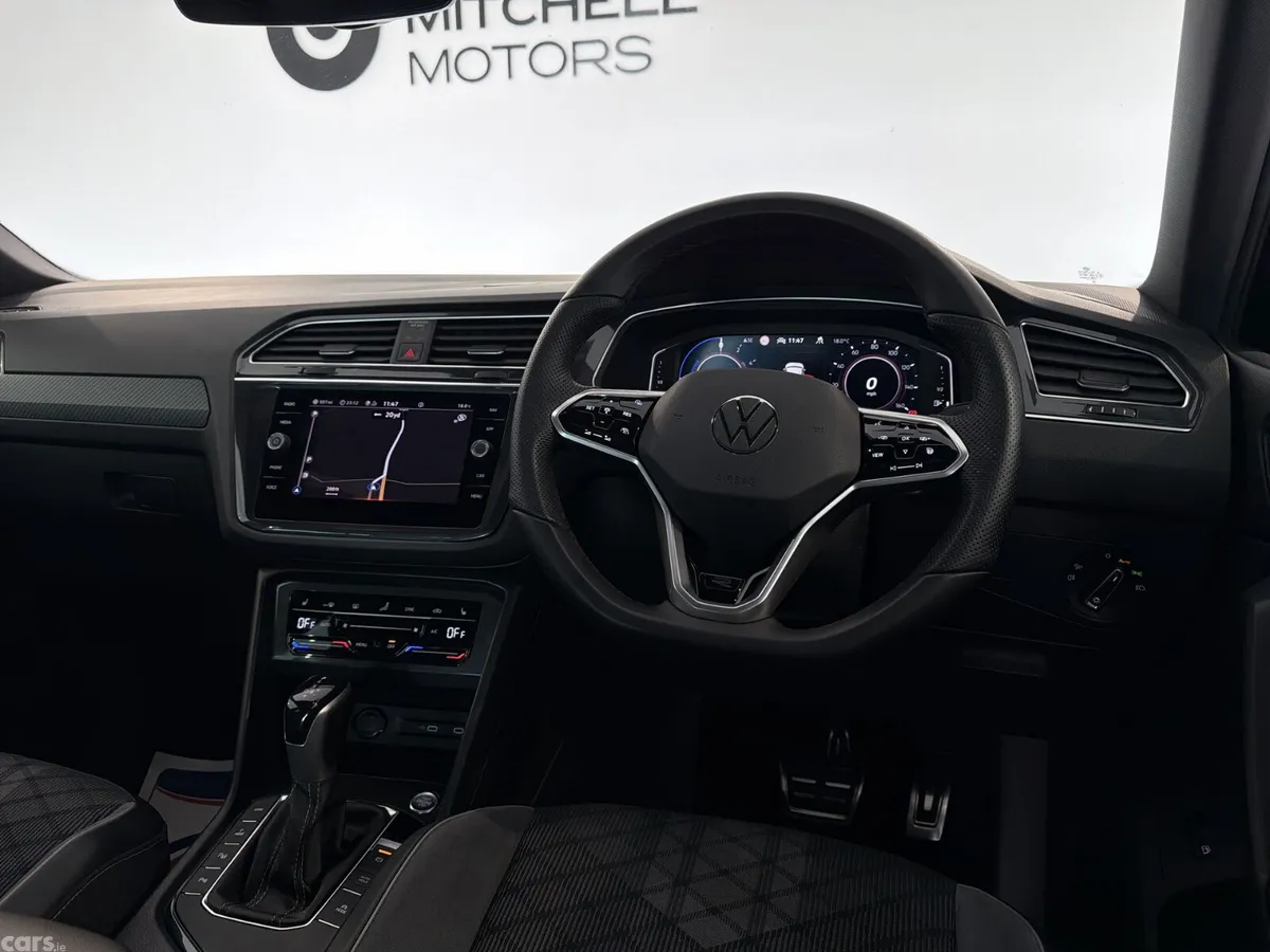 Volkswagen Tiguan SUV, Petrol Hybrid, 2023, Black