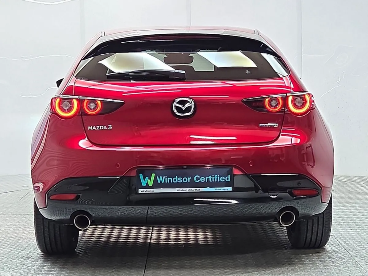 Mazda Mazda3 Hatchback, Petrol, 2024, Red
