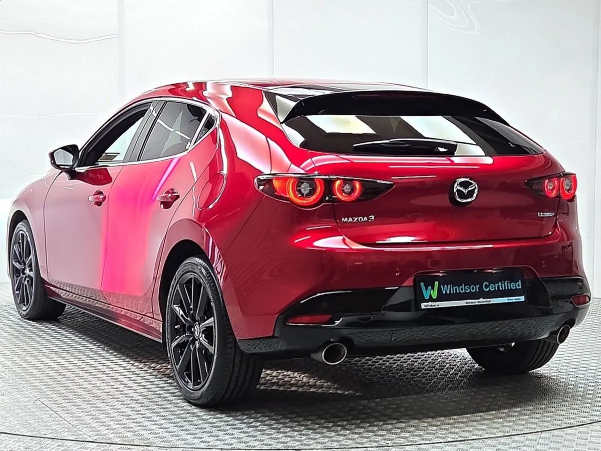 Mazda Mazda3 Hatchback, Petrol, 2024, Red