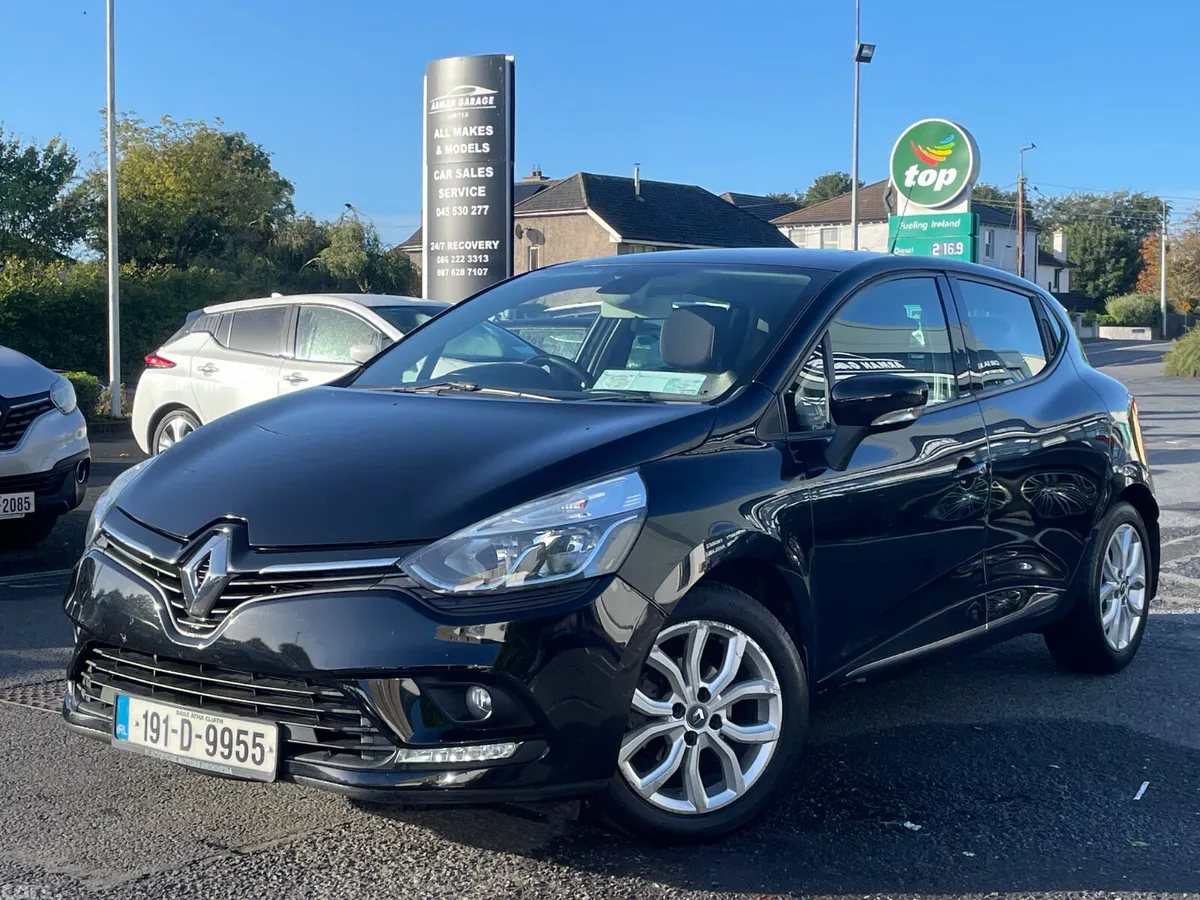 Renault Clio Hatchback, Petrol, 2019, Black