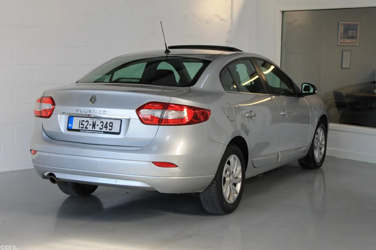 Renault Fluence Saloon, Diesel, 2015, Silver