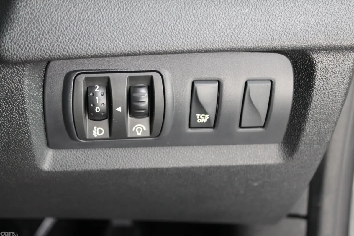 Renault Fluence Saloon, Diesel, 2015, Silver
