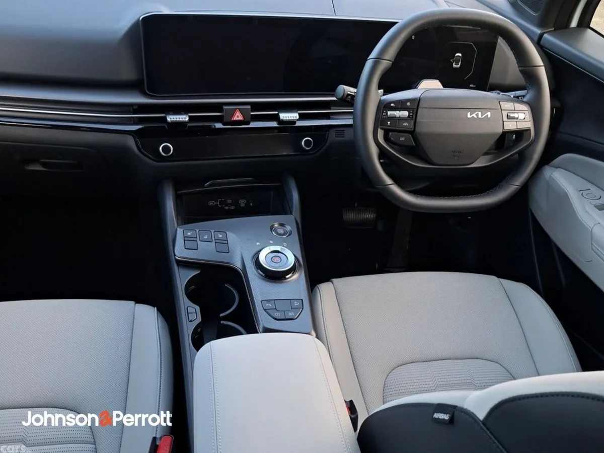Kia Sportage SUV, Petrol Hybrid, 2026, White