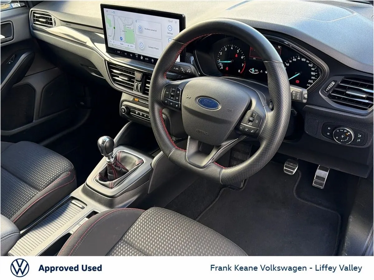 Ford Focus Hatchback, Petrol, 2024, Grey