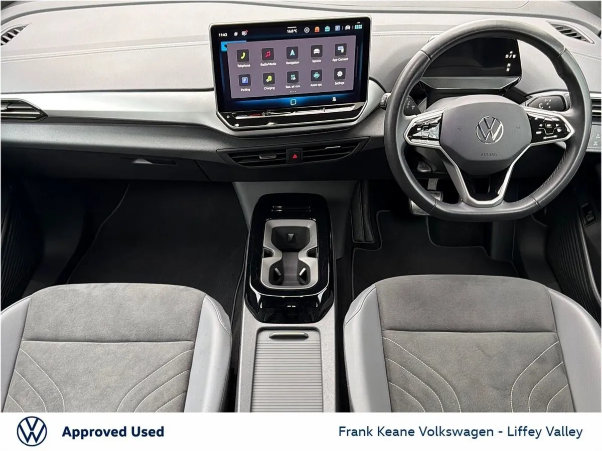 Volkswagen ID.4 SUV, Electric, 2025, Black