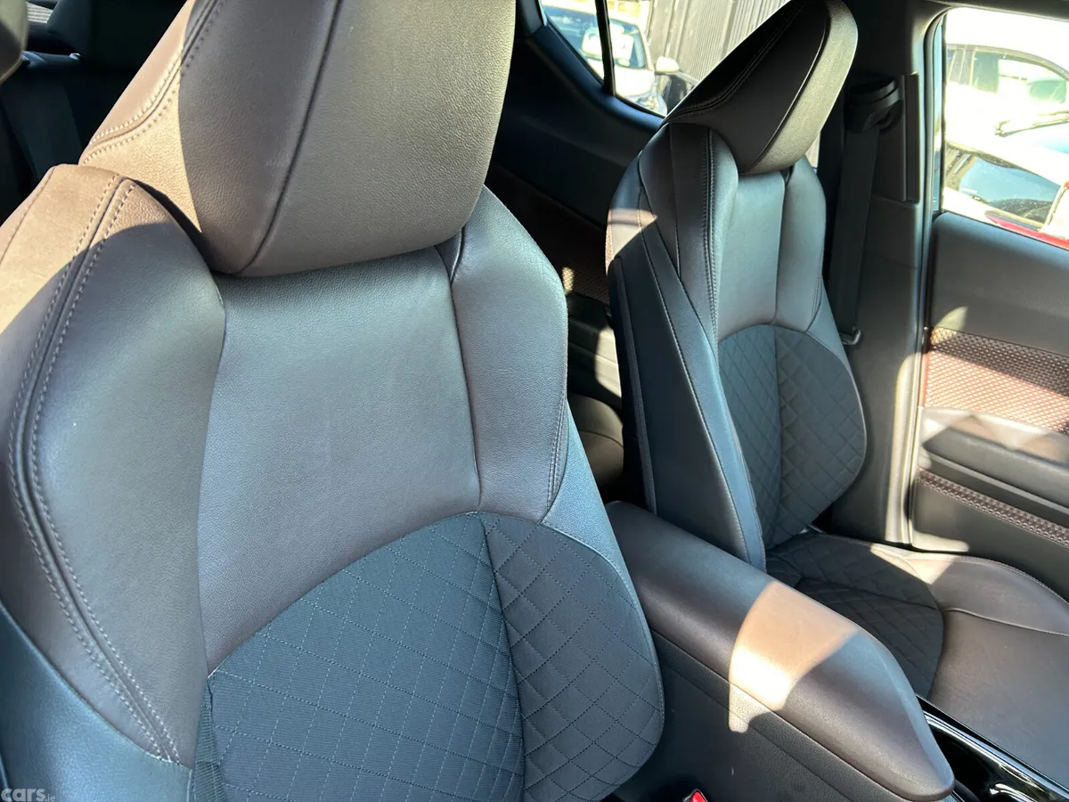 Toyota C-HR Hatchback, Petrol Hybrid, 2018, Black