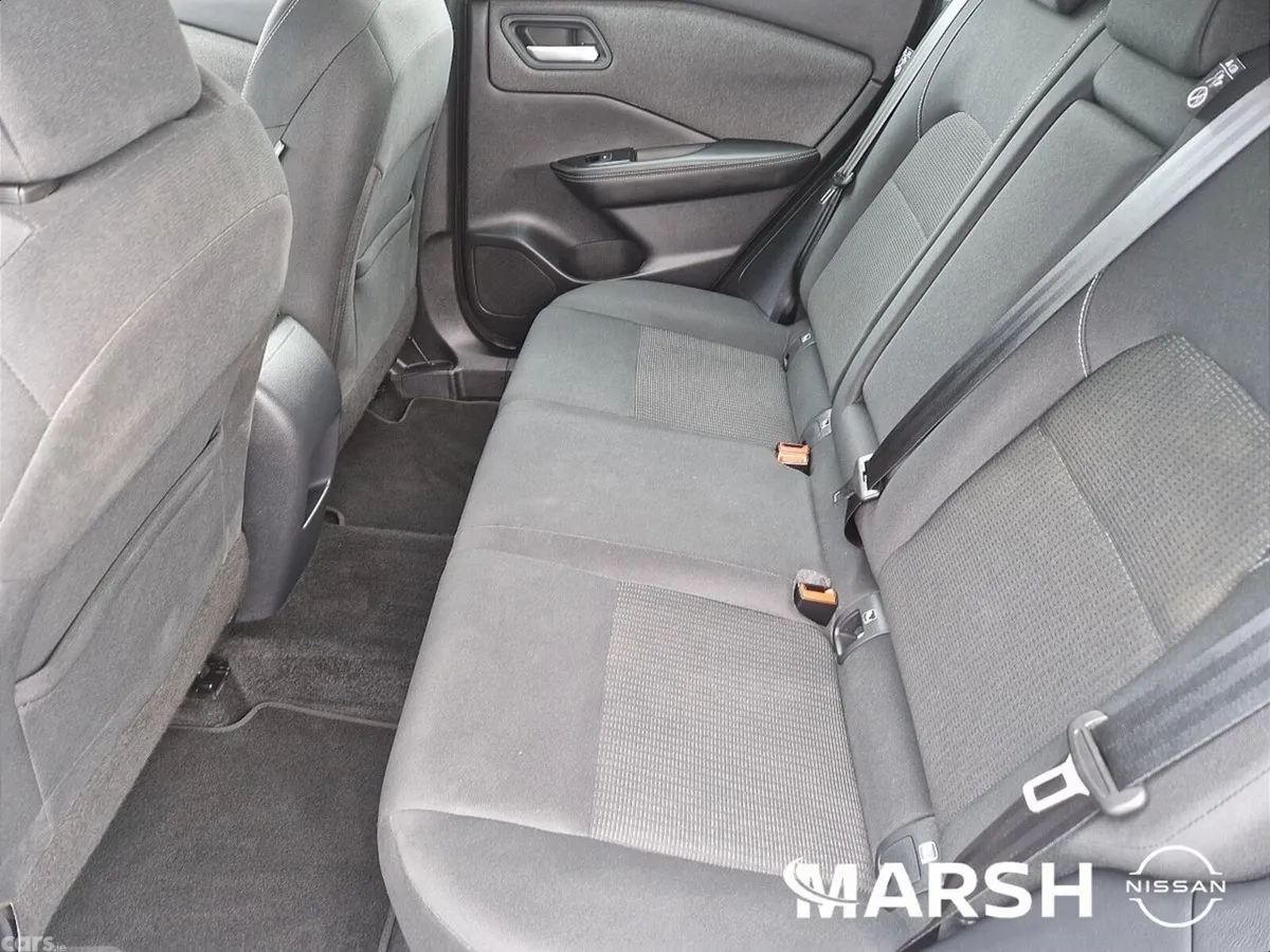Nissan Qashqai MPV, Petrol, 2026, White