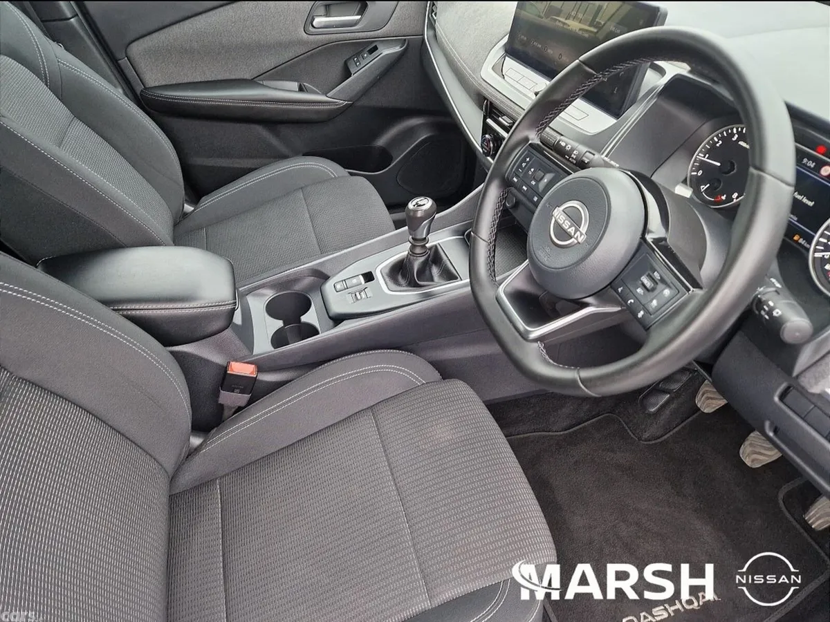 Nissan Qashqai MPV, Petrol, 2026, White