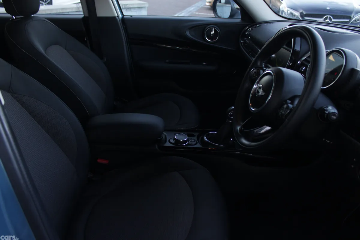 Mini Clubman Hatchback, Diesel, 2017, Blue