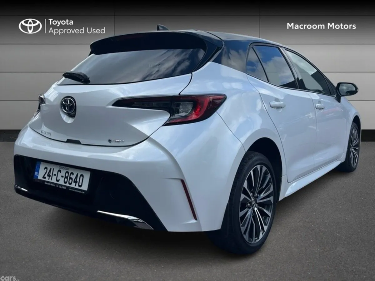 Toyota Corolla Hatchback, Petrol Hybrid, 2024, White