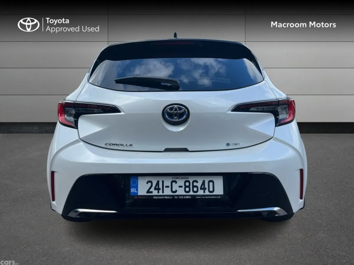 Toyota Corolla Hatchback, Petrol Hybrid, 2024, White