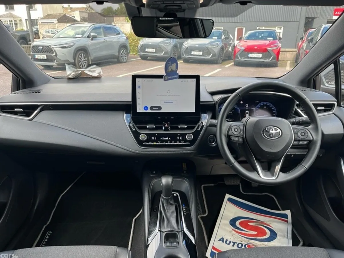 Toyota Corolla Hatchback, Petrol Hybrid, 2024, White