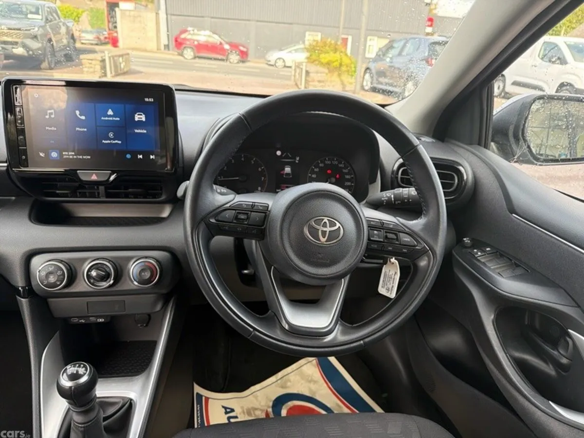 Toyota Yaris Hatchback, Petrol, 2024, Grey