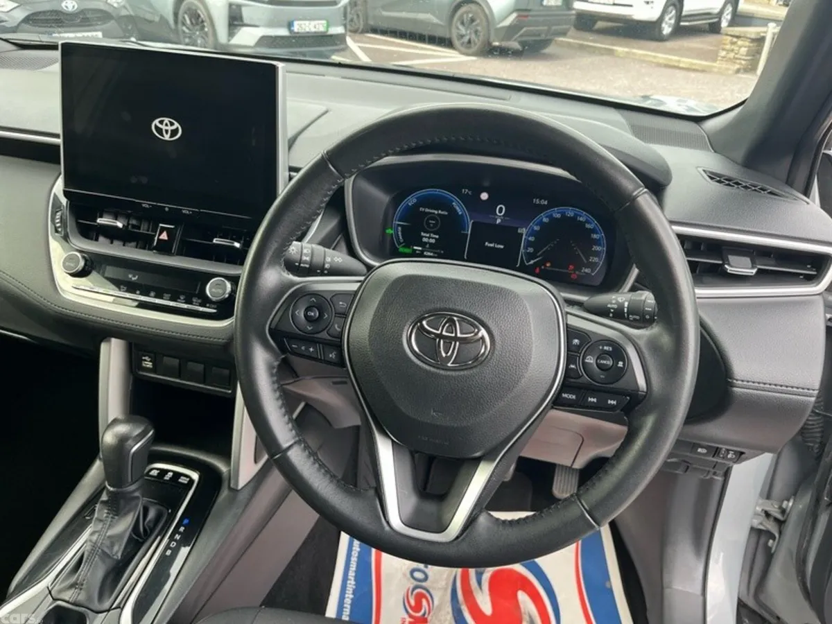 Toyota Corolla Cross Hatchback, Petrol Hybrid, 2023, Grey