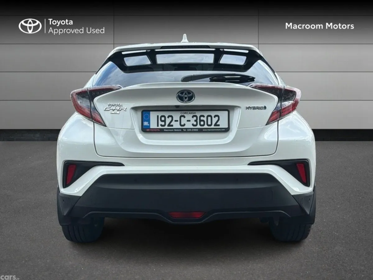 Toyota C-HR SUV, Petrol Hybrid, 2019, White
