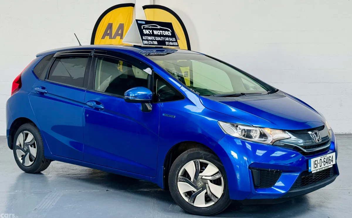 Honda Fit Hatchback, Petrol Hybrid, 2015, Blue
