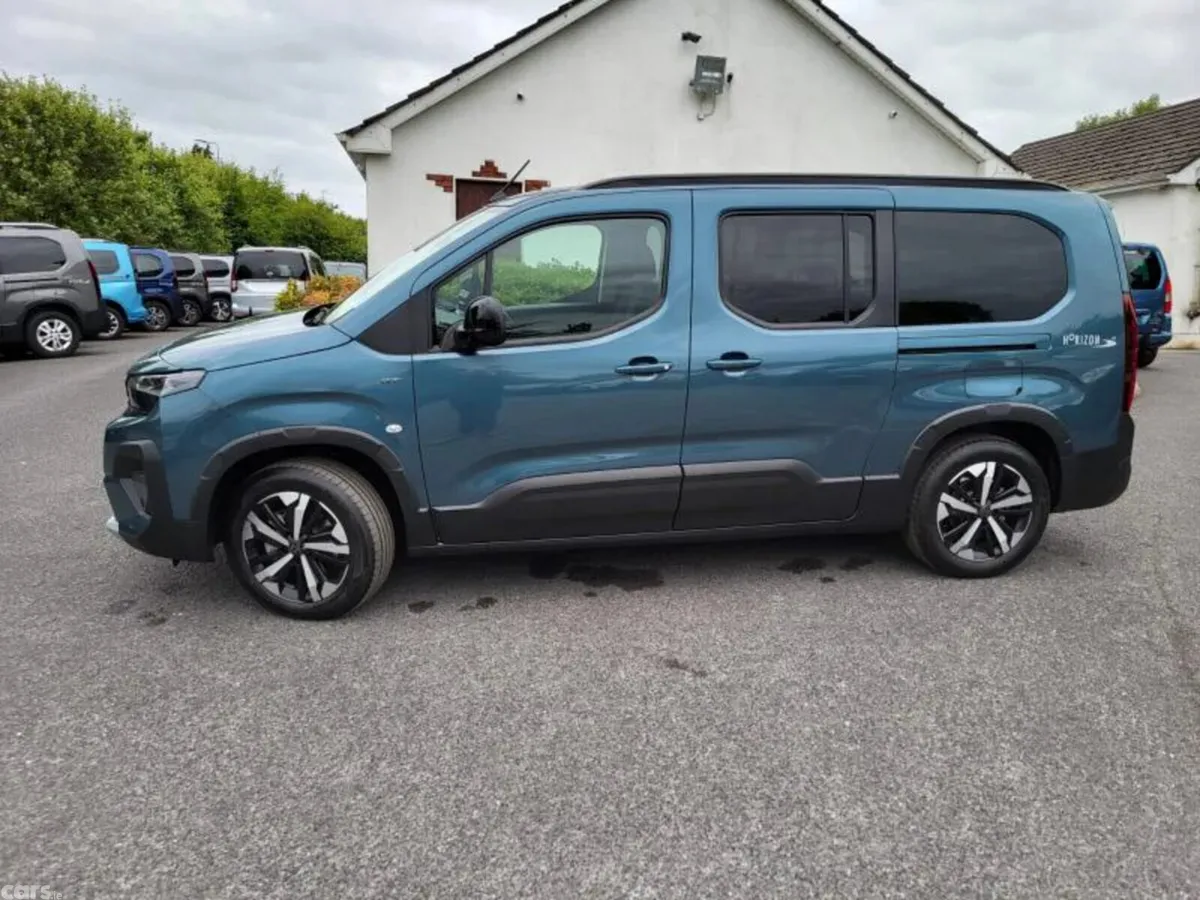 Peugeot Rifter MPV, Diesel, 2026, Blue