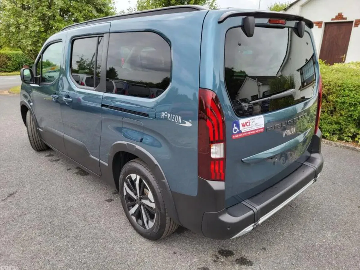 Peugeot Rifter MPV, Diesel, 2026, Blue